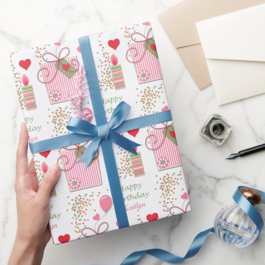 ピンク誕生日ギフトハート パーソナライズされた ラッピングペーパー (ギフト)