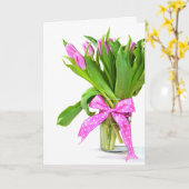 ピンク誕生日チューリップオンホワイト カード (黄色い花)