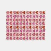 ピンク赤いハートシュガークッキー愛バレンタインデー フリースブランケット (正面(横))