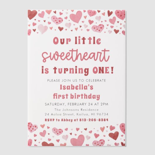ピンク赤いハートリトルスウィートファースト誕生日 ベラム紙招待状 (正面)