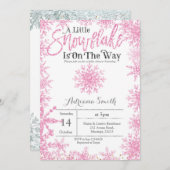 ピンク赤ちゃんのシャワーの途中に小さな雪片が出ている 招待状 (正面/裏面)