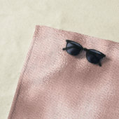 ピンク赤面バラ金ゴールド ビーチタオル (インサイチュ)