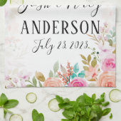 ピンク赤面フローラカスタムたった今結婚しました キッチンタオル (折り畳み)