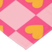 ピンク赤黄色ハート愛市松模様にY2Kパターン テーブルクロス (アングル)