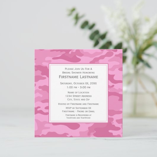 ピンク迷彩柄ブライダルシャワーまたは婚約パーティ 招待状 (スタンド正面)