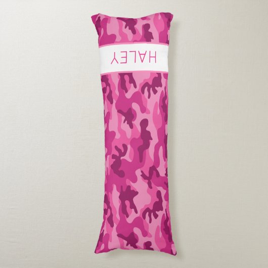 ピンク迷彩柄NAMEキッズベッドルームデコールおもしろい ボディピロー (正面縦)