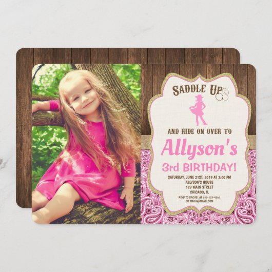 ピンク金ゴールドの田舎娘女性のカーボーイの誕生日写真 招待状 (正面/裏面)