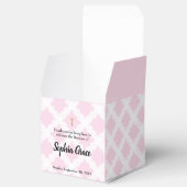 ピンク金ゴールドクロスパーソナライズされたベビーガールバプテスマ フェイバーボックス (オープン)