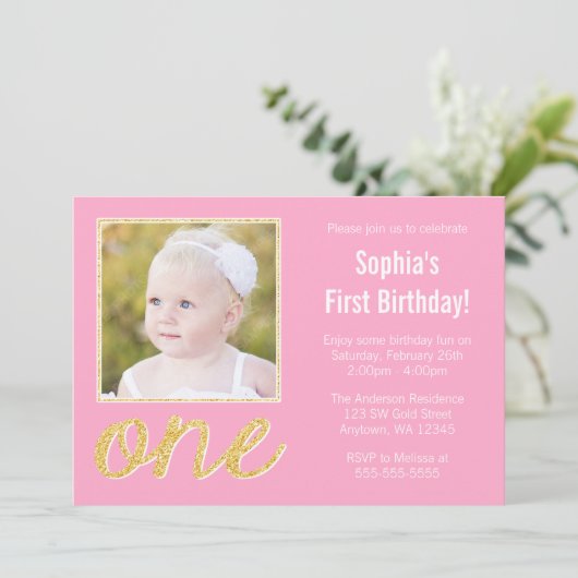 ピンク金ゴールドフェイクグリッター写真1日目の誕生日 招待状 (スタンド正面)