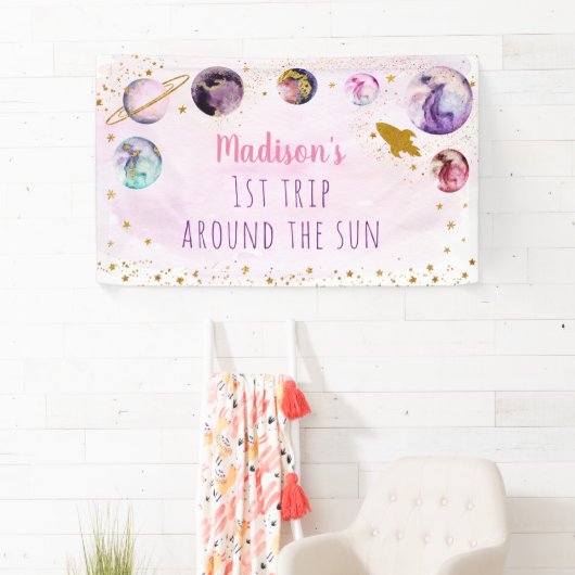 ピンク金ゴールド宇宙ファーストトリッのまわりにプザサン誕生日 横断幕 (インサイチュ)