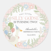 ピンク間抜けガチョウフローラギンガムベビーシャワーの好意 ラウンドシール (正面)