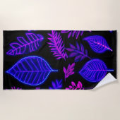 ピンク離れと紫の色合いのネオン ビーチタオル (正面)