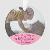 ピンク雪を手放すメリー第1回クリスマスおばあちゃん写真 オーナメント (正面)
