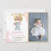 ピンク魅力的象フォトファースト誕生日ガール 招待状 (正面)