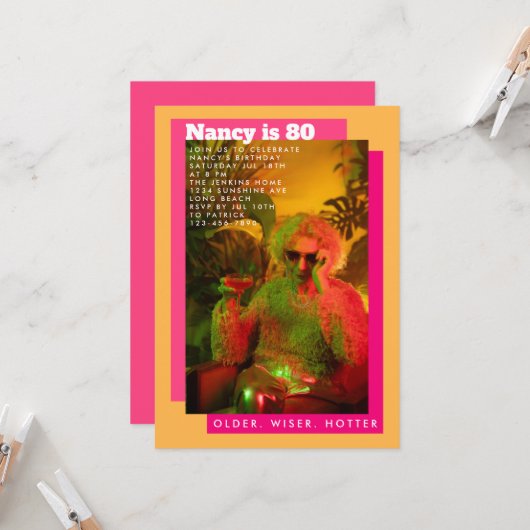 ピンク鮮やかと黄色の写真シニア誕生日 招待状 (正面/裏面インサイチュ)