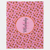 ピンク鮮やかのチーテーアニマルプリントモノグラム フリースブランケット (正面)