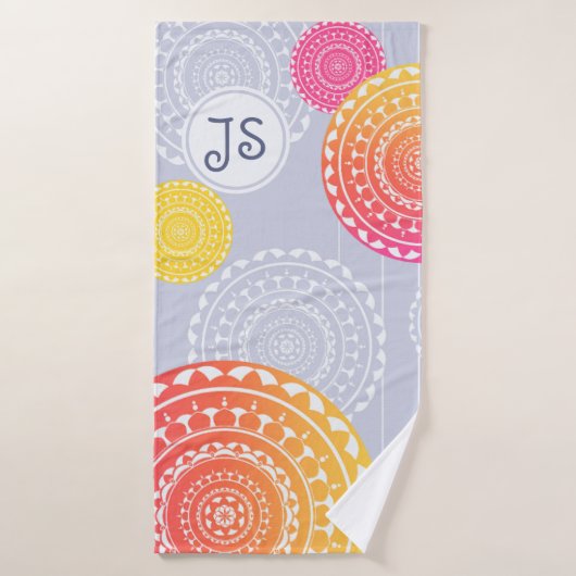 ピンク鮮やかイエローランダムマンダラモノグラム バスタオル (バスタオル)