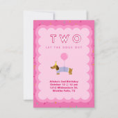 ピンク2匹が犬を連れて2回目の誕生日招待状 招待状 (正面)