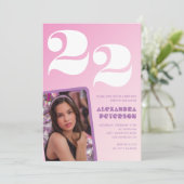 ピンク22歳の誕生日招待状レトロ写真 招待状 (スタンド正面)