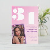 ピンク31歳の誕生日招待状レトロ写真 招待状 (スタンド正面)