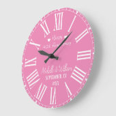ピンク40周年結婚記念日パーソナライズド ラージ壁時計 (傾斜)