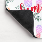 ピンク&オレンジのパイナップルハッピーサマー マウスパッド (コーナー)