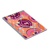 ピンク.オレンジ、紫のジオシェイプ ノートブック (右側)