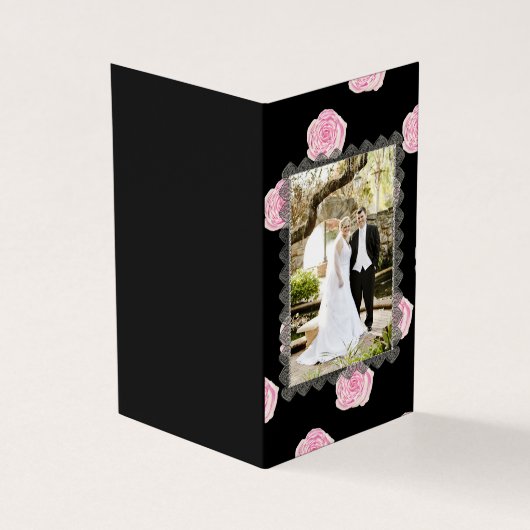 ピンク・キャベツ・バラとブラック・レ結婚ースズ (外部)