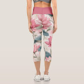 ピンク、クリーム、ソフトグリーンのロマンチックなロータス カプリレギンス (裏面)