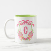 ピンク&グリーンピックボールパドルモノグラムクレスト ツートーンマグカップ (左)