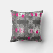 ピンク、グレー、ホワイトの装飾用クッション クッション (裏面)