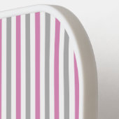 ピンク&シルバーストライプ名前をカスタムする ピックルボールラケット (左詳細)