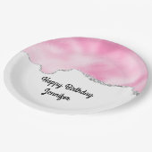 ピンク&シルバーフェイクグリッター縁どスタイリッシュ誕生日 ペーパープレート (アングル)