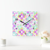 ピンク、ターコイズ、フローラ スクエア壁時計 (ホーム)