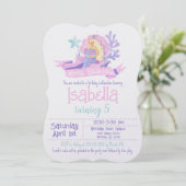 ピンク、ティール（緑がかった色）、パープルウォーター色のマーメイド誕生日 招待状 (スタンド正面)