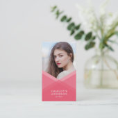 ピンク&ティール(緑がかった色)層幾何ソーシャルメディア写真 名刺 (スタンド正面)