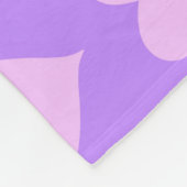 ピンク – バレンタインデー（紫） フリースブランケット (角)