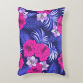 ピンク&パープルトロピカル – 明るいハイビスカスデザイン アクセントクッション (正面(垂直))