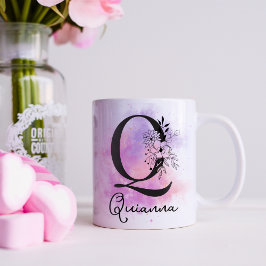 ピンク パープル フローラル ブラック レター モノグラム Q コーヒーマグカップ