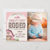 ピンク ファースト ロデオ ピンク カスタム フォト 1歳の誕生日 招待状 (正面)