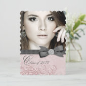 ピンク ブラック ダマスク フォト 卒業発表 招待状 (スタンド正面)