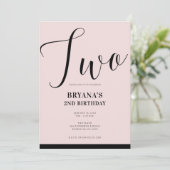 ピンク ブラック モダン ミニマル スクリプト 2歳の誕生日おめでとう  招待状 (スタンド正面)
