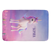 ピンク&ブルーマネのかわいい白いユニコーン バスマット (正面)