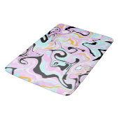 ピンク、ブルー淡い色のブラック、金ゴールドスワーズ流体アート バスマット (アングル)