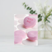 ピンク&ホワイトキャンディハートキス私のハートテンプレート ポストカード (スタンド正面)