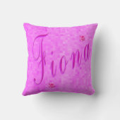 ピンク・モザイクのフィオナの名前のロゴ クッション (裏面)