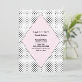 ピンク モダン ドット Save the Date 招待状 (スタンド正面)