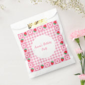 ピンク&レッドベリーファースト誕生日パーティーの好意バッグ フェイバーバッグ (封をした状態)