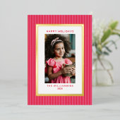 ピンク レッド ストライプ フェスティブ ファミリー マルチ 3 フォト ゴールド 箔シーズンカード (立ち正面)