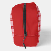 ピンク + レッド チェックのブライズメイド ドップキット (右)